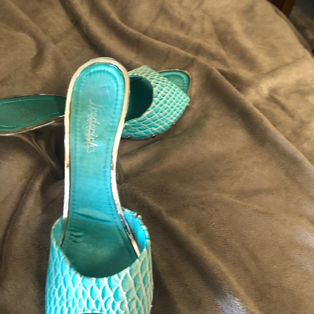 Shoes - Picture 2 of 2